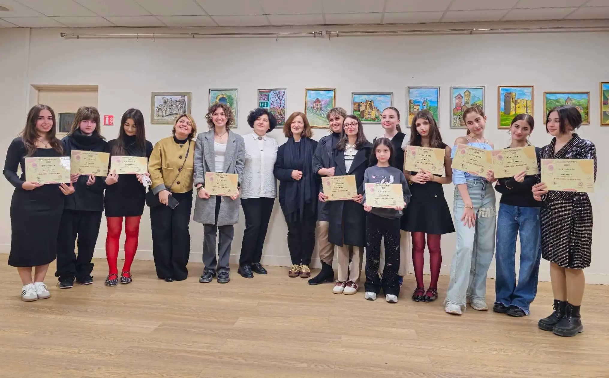 Exposition Femmes d'ailleurs du 21 mai au 9 juin 2025, par l'Ambassade de Géorgie et les éditions Méduza, au Centre Paris Anim' Beaujon ( Paris 8e ) © Centre Culturel Koutaissi - Géorgie