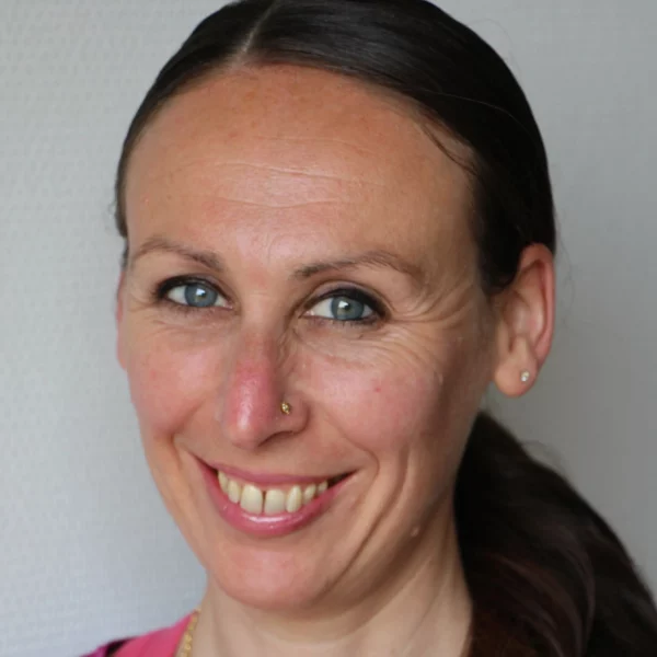 Béatrice, professeure de Yoga au centre Paris Anim' Beaujon (Paris 8e)